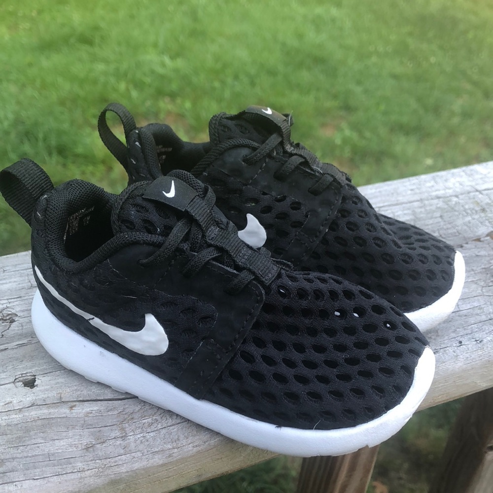 Kids fly knit running sneakers